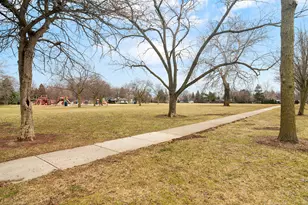 702 W Lonnquist Blvd, Mount Prospect, IL 60056 - Photo 32