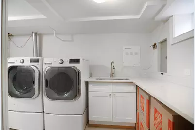 702 W Lonnquist Boulevard, Mount Prospect, IL 60056 - Photo 26