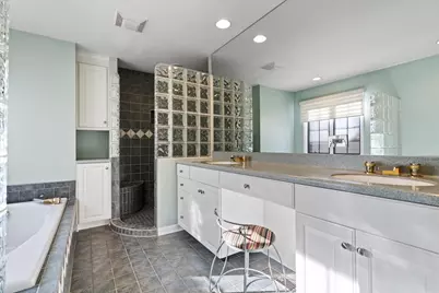 1076 Larkspur Lane, Darien, IL 60561 - Photo 16