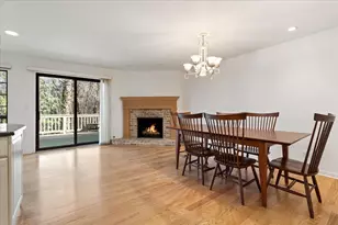 1076 Larkspur Ln, Darien, IL 60561 - Photo 12