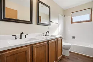 38633 N Cedar Ave, Beach Park, IL 60099 - Photo 18