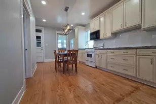 5434 W Drummond Pl, Chicago, IL 60639 - Photo 8