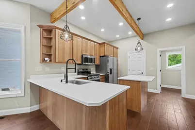 705 S State Street, Champaign, IL 61820 - Photo 8