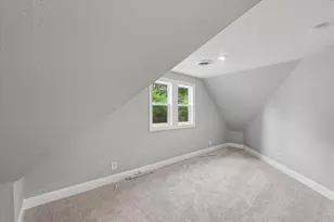 705 S State St, Champaign, IL 61820 - Photo 20