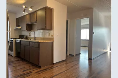 [Address not provided], Des Plaines, IL 60016 - Photo 4