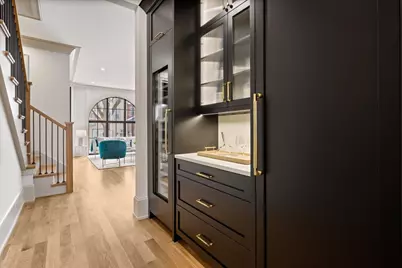 1912 W School Street, Chicago, IL 60657 - Photo 8