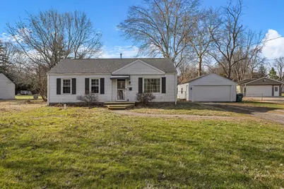 1351 W Pershing Road, Decatur, IL 62526 - Photo 1