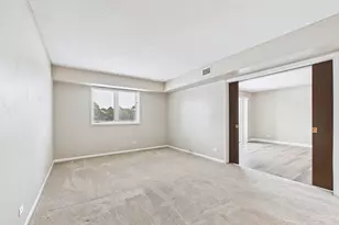 13000 W Heiden Circle, Lake Bluff, IL 60044 - Photo 20