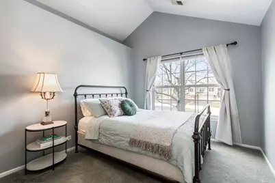 30W019 Juniper Court #30W019, Warrenville, IL 60555 - Photo 14