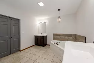 511 Armstrong St, Morris, IL 60450 - Photo 14