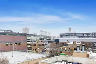 1161 W Eddy St, Chicago, IL 60657 - Photo 34