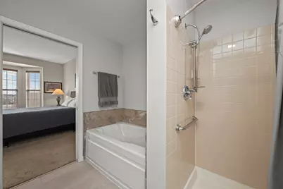 3135 Town Square Drive #407, Rolling Meadows, IL 60008 - Photo 12