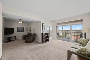 3135 Town Square Dr, Rolling Meadows, IL 60008 - Photo 4