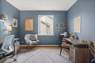 1995 Colchester Avenue, Hoffman Estates, IL 60192 - Photo 18