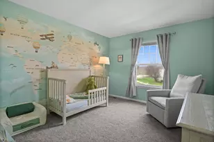 1995 Colchester Ave, Hoffman Estates, IL 60192 - Photo 30