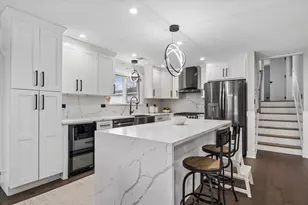 571 Byrd Rd, Riverside, IL 60546 - Photo 6