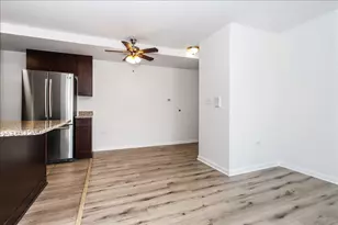 831 Mcintosh Ct, Prospect Heights, IL 60070 - Photo 8