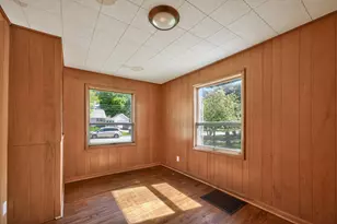 406 S Locust St, Sycamore, IL 60178 - Photo 20