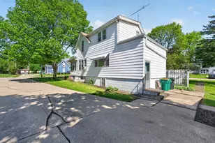 406 S Locust St, Sycamore, IL 60178 - Photo 38