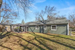 25 Seneca Dr, Montgomery, IL 60538 - Photo 18