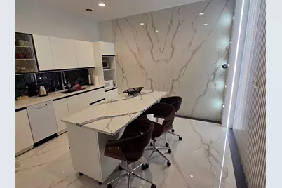 1950 Lincoln Highway, Saint Charles, IL 60174 - Photo 10