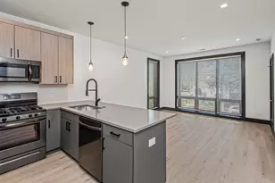 6504 S Ingleside Ave, Chicago, IL 60637 - Photo 4