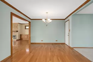 390 Arrowhead Trail, Carol Stream, IL 60188 - Photo 10