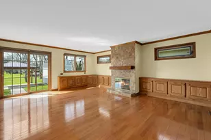 390 Arrowhead Trail, Carol Stream, IL 60188 - Photo 6