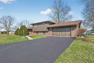 185 N Dewey St, Diamond, IL 60416 - Photo 2