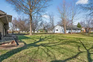 185 N Dewey St, Diamond, IL 60416 - Photo 34