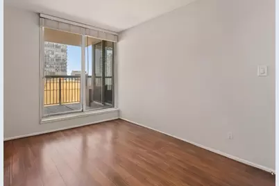 201 E Chestnut Street #23A, Chicago, IL 60611 - Photo 10