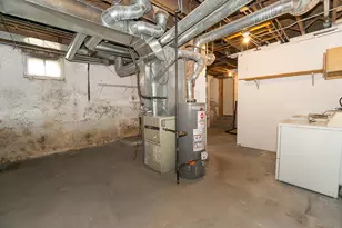 253 McClure Ave, Elgin, IL 60123 - Photo 18