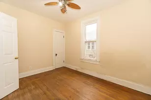 253 McClure Ave, Elgin, IL 60123 - Photo 6