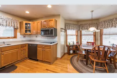 [Address not provided], Winthrop Harbor, IL 60096 - Photo 6