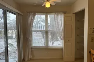 1310 Cromwell Ct, Vernon Hills, IL 60061 - Photo 8