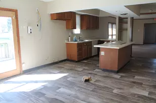 120 S 12th St, Herrin, IL 62948 - Photo 6