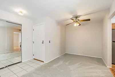 320 Woodbury Court #D1, Schaumburg, IL 60193 - Photo 4