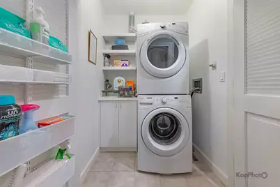 1332 W Madison Street #2W, Chicago, IL 60607 - Photo 26