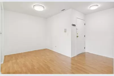 951 Yosemite Trail #A, Roselle, IL 60172 - Photo 2