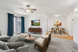 951 Yosemite Trail, Roselle, IL 60172 - Photo 8