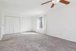 951 Yosemite Trail, Roselle, IL 60172 - Photo 12