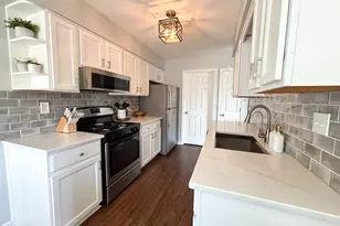 1474 Timber Trl, Wheaton, IL 60189 - Photo 4