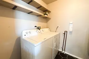 1474 Timber Trl, Wheaton, IL 60189 - Photo 18