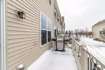 523 Town Center Boulevard, Gilberts, IL 60136 - Photo 28