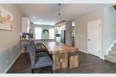 523 Town Center Boulevard, Gilberts, IL 60136 - Photo 8