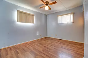 811 W 19th St, Sterling, IL 61081 - Photo 14