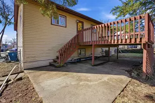 646 Dickens Ave, Glendale Heights, IL 60139 - Photo 24