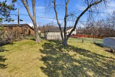 646 Dickens Avenue, Glendale Heights, IL 60139 - Photo 32