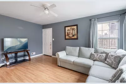 80 Fernwood Drive #O, Bolingbrook, IL 60440 - Photo 4