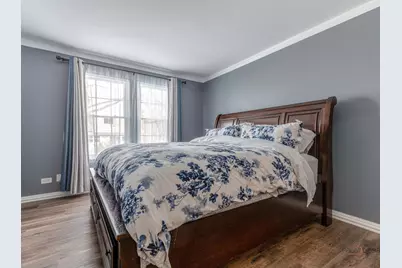 325 Green Knoll Lane #325, Streamwood, IL 60107 - Photo 10